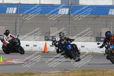 media/Nov-26-2022-Fastrack Riders (Sat) [[b001e85eef]]/Level 1/Session 3 Outside Turn 9/